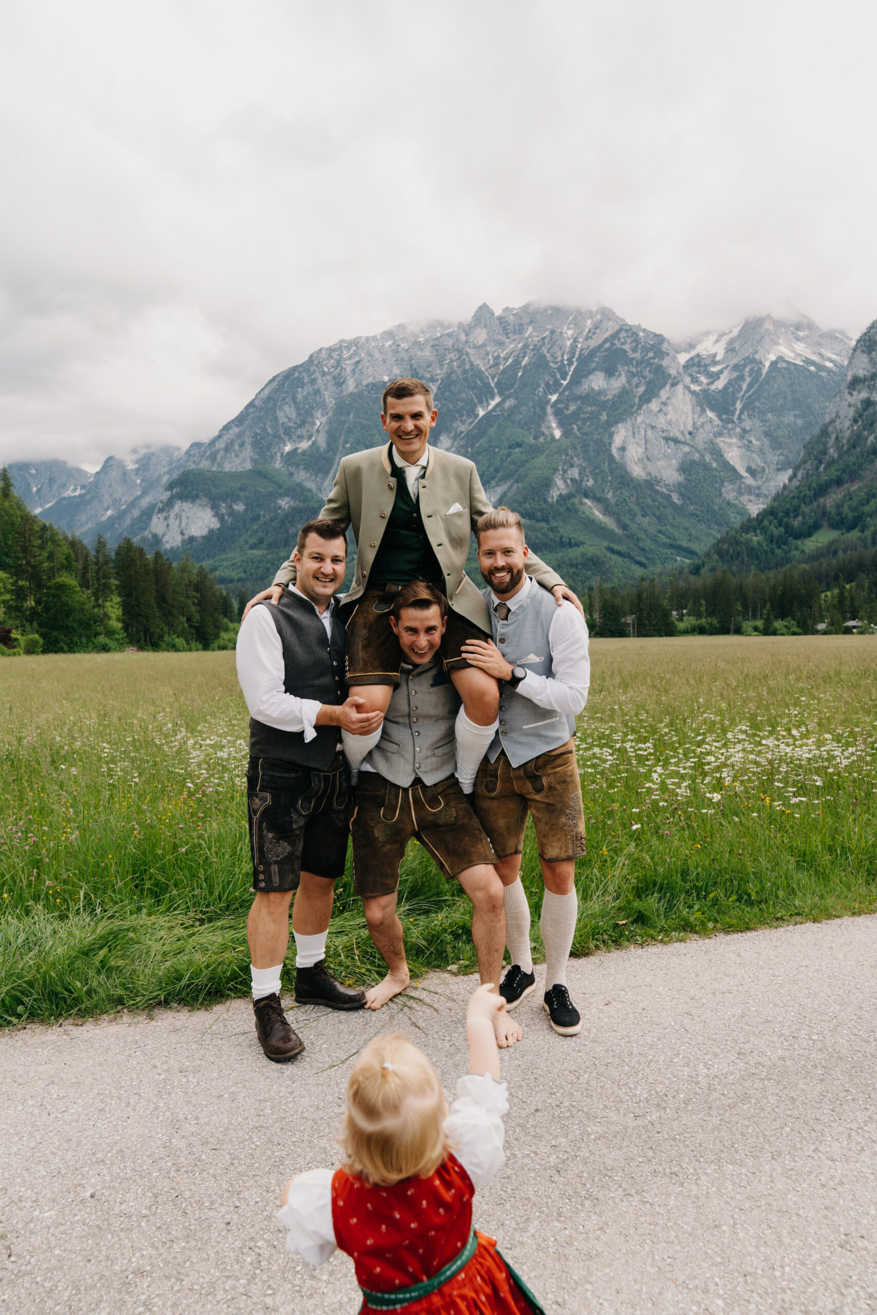 Gruppenfotos in Lederhose